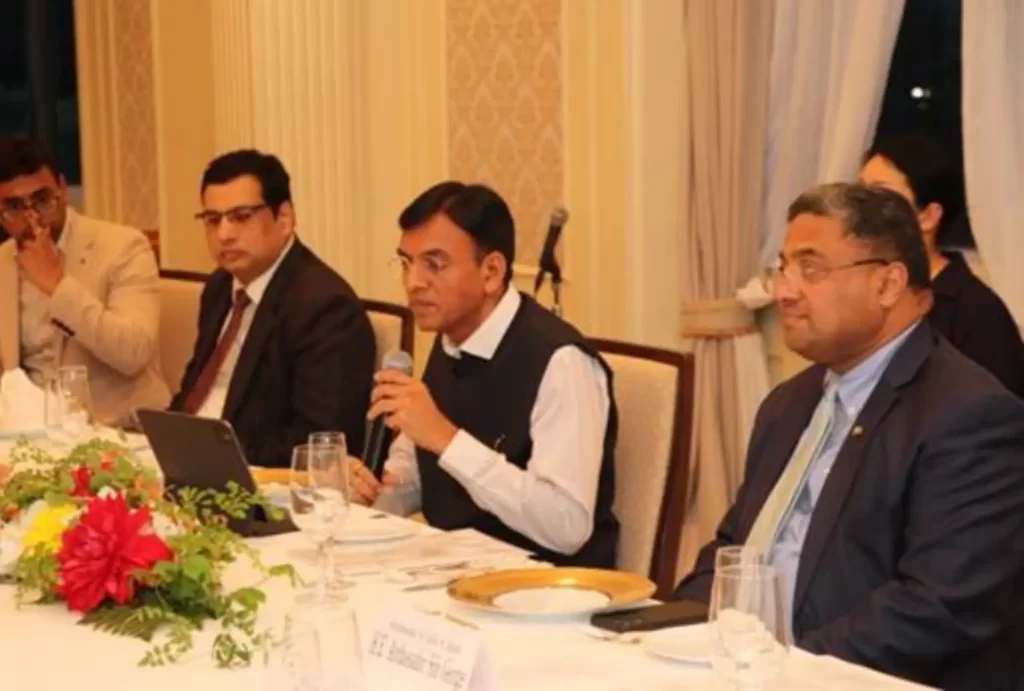 Union Minister of Health & Family Welfare, Dr. Mansukh Mandaviya interacts with representatives of Japanese Medical Devices Companies
