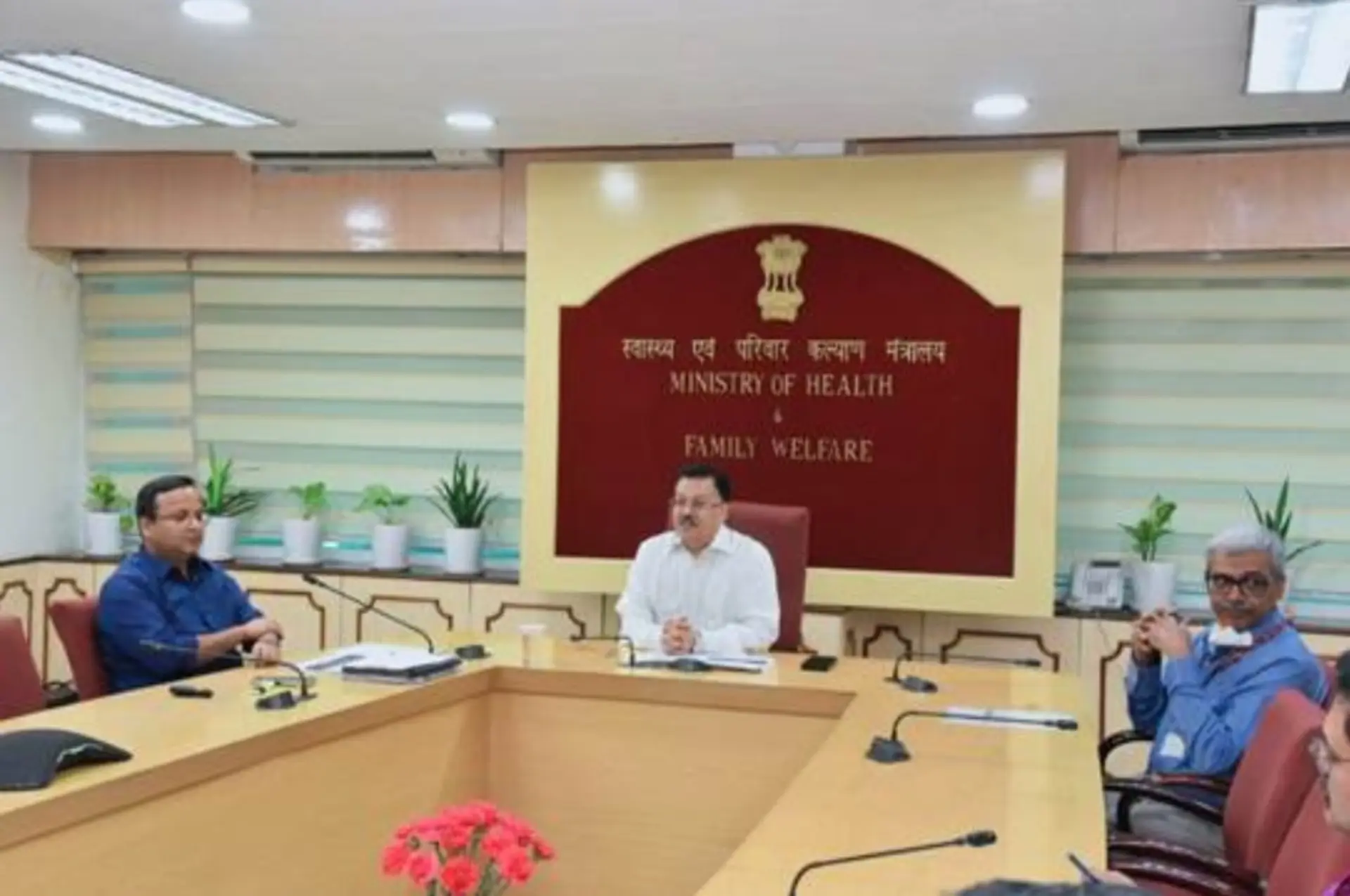 Centre Reviews Public Health Preparedness for management of COVID-19 and COVID-19 Vaccination Progress with States